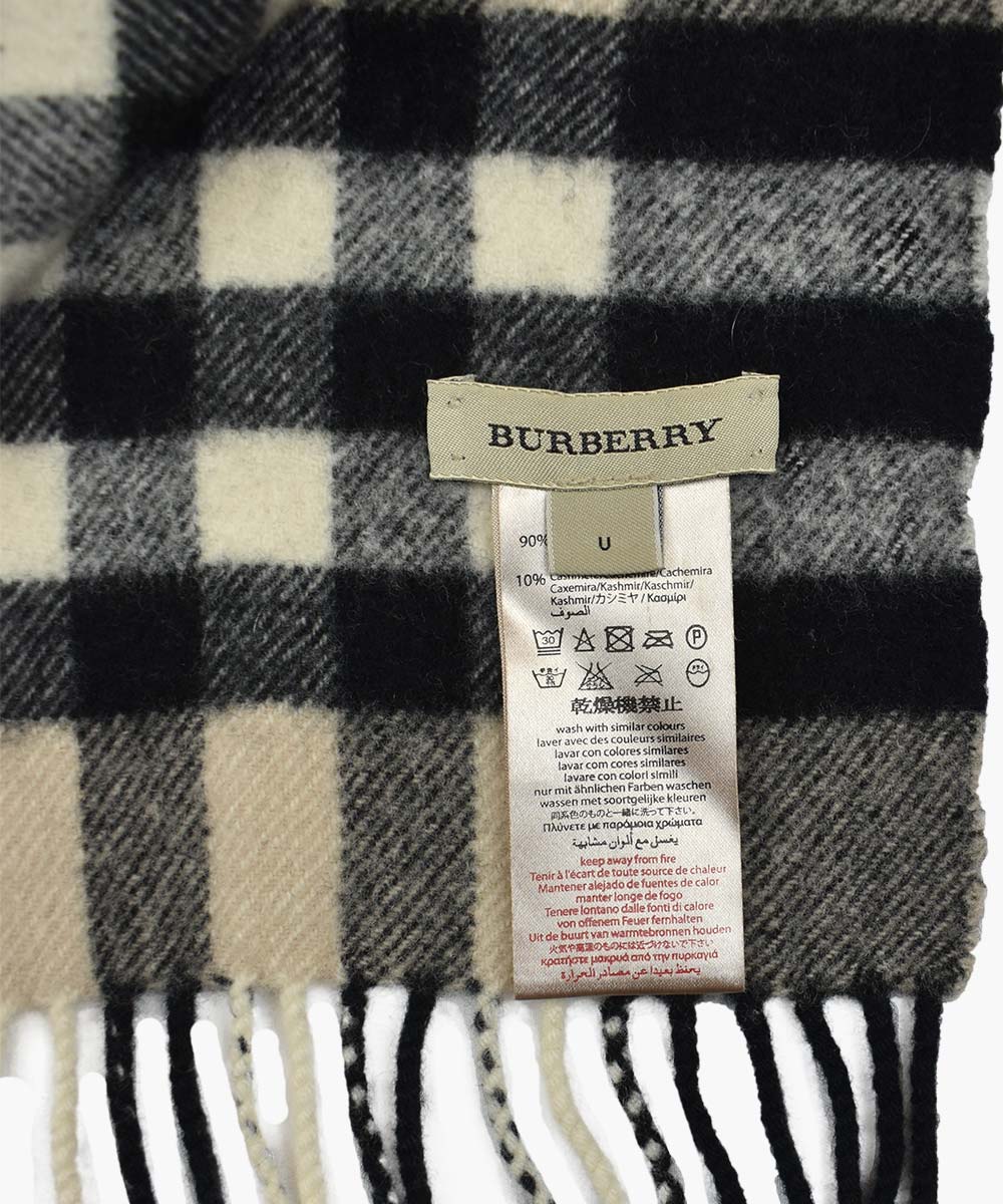 BURBERRY Scarf (OS)