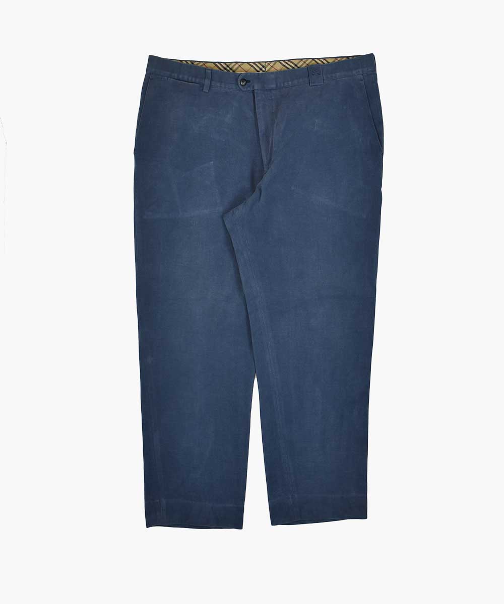 Pantalón BURBERRY (50)
