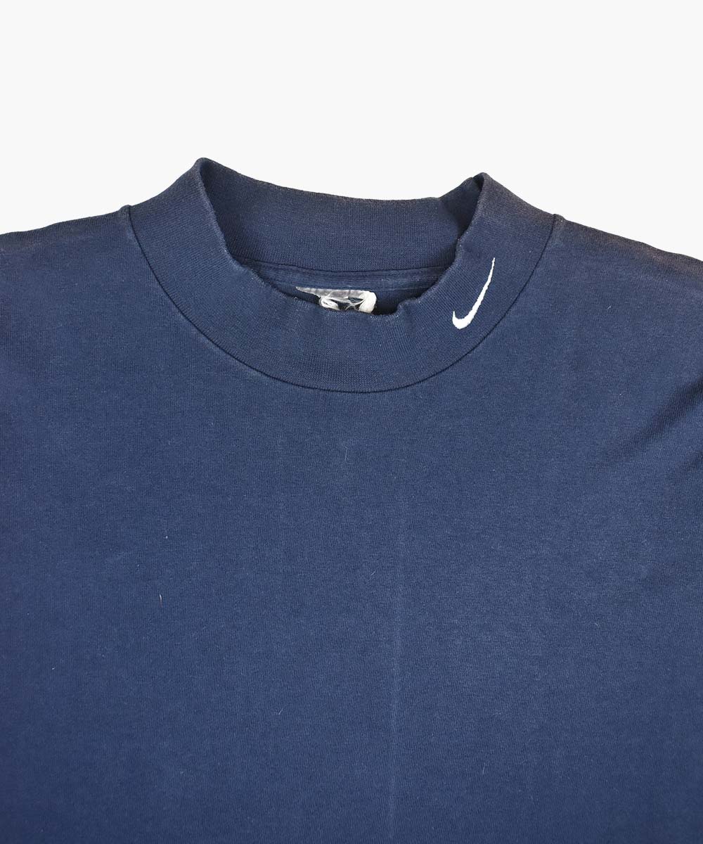 2000s NIKE Long-Sleeve (XL)