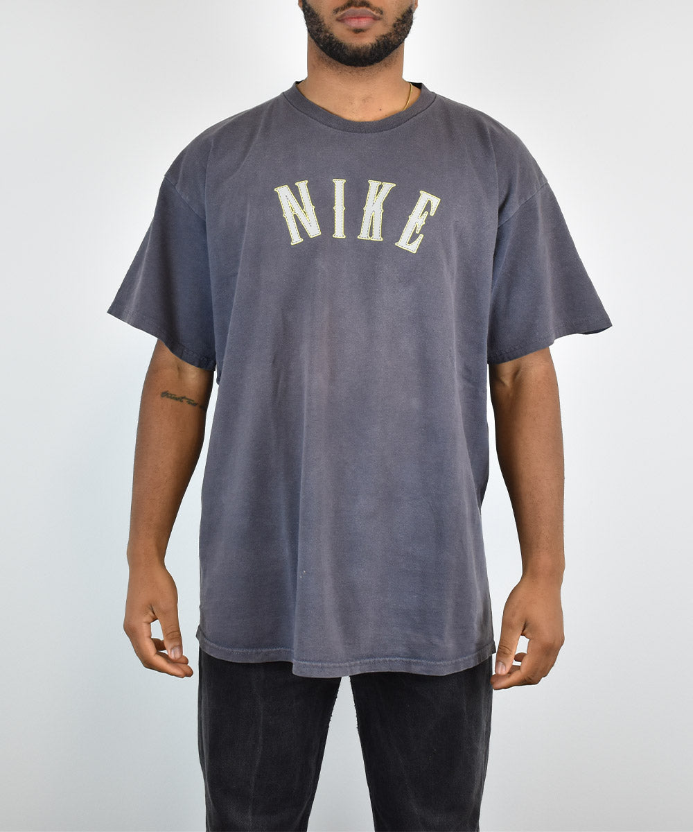 NIKE Vintage T-Shirt (XL)