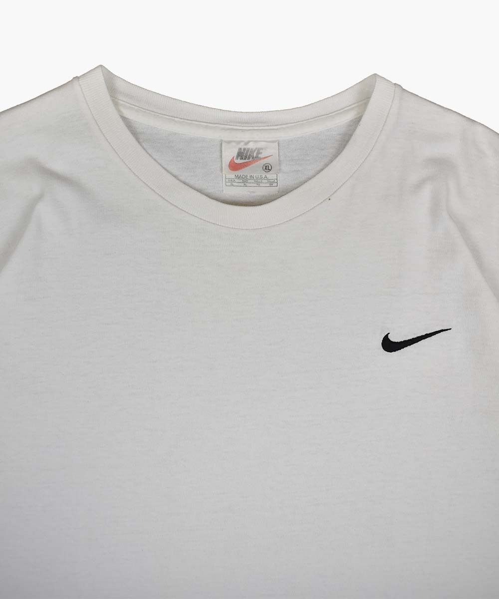 ▷ Vintage Nike T-Shirt 1990s | TWOVAULT
