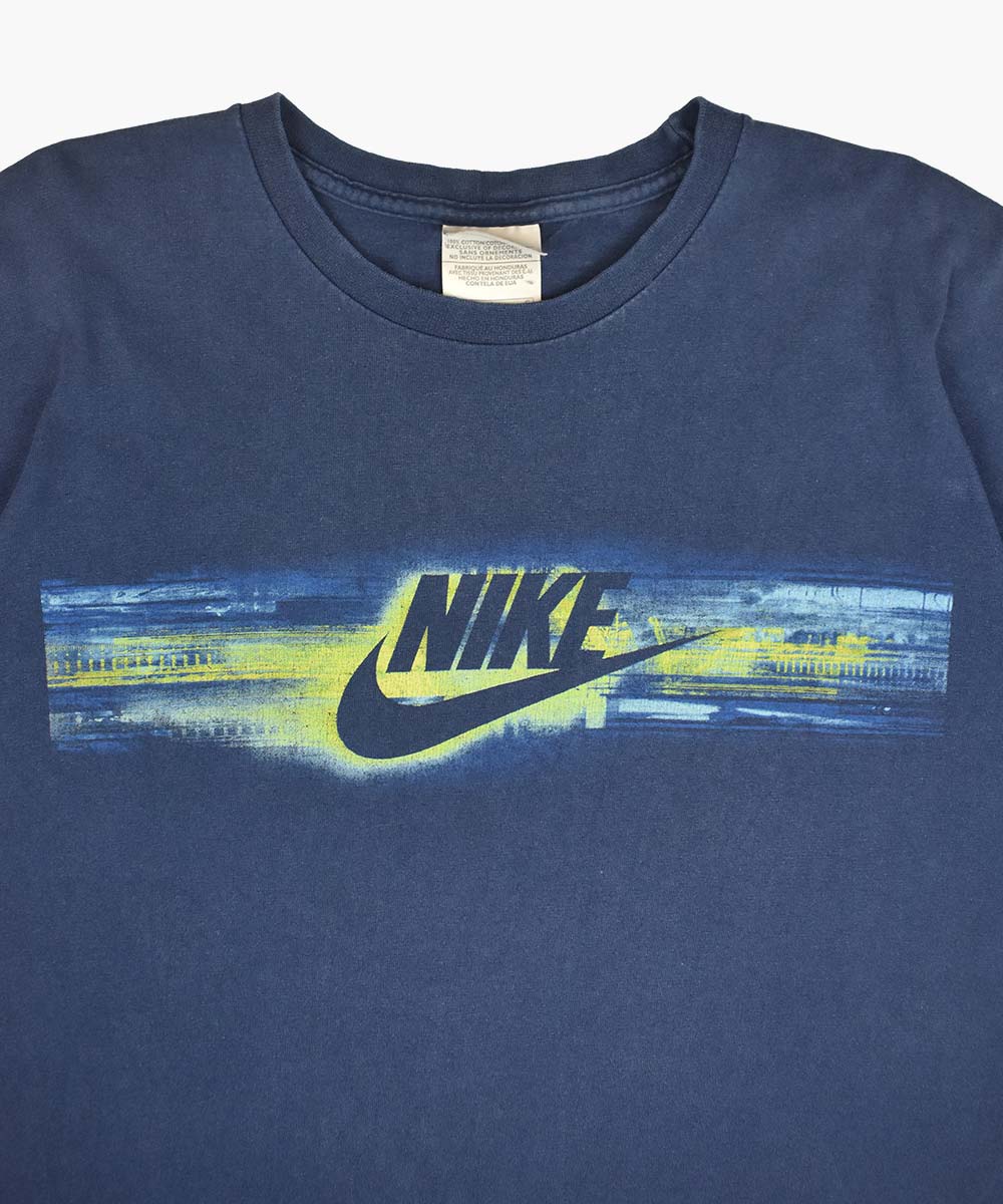 2000s NIKE T-Shirt (L)